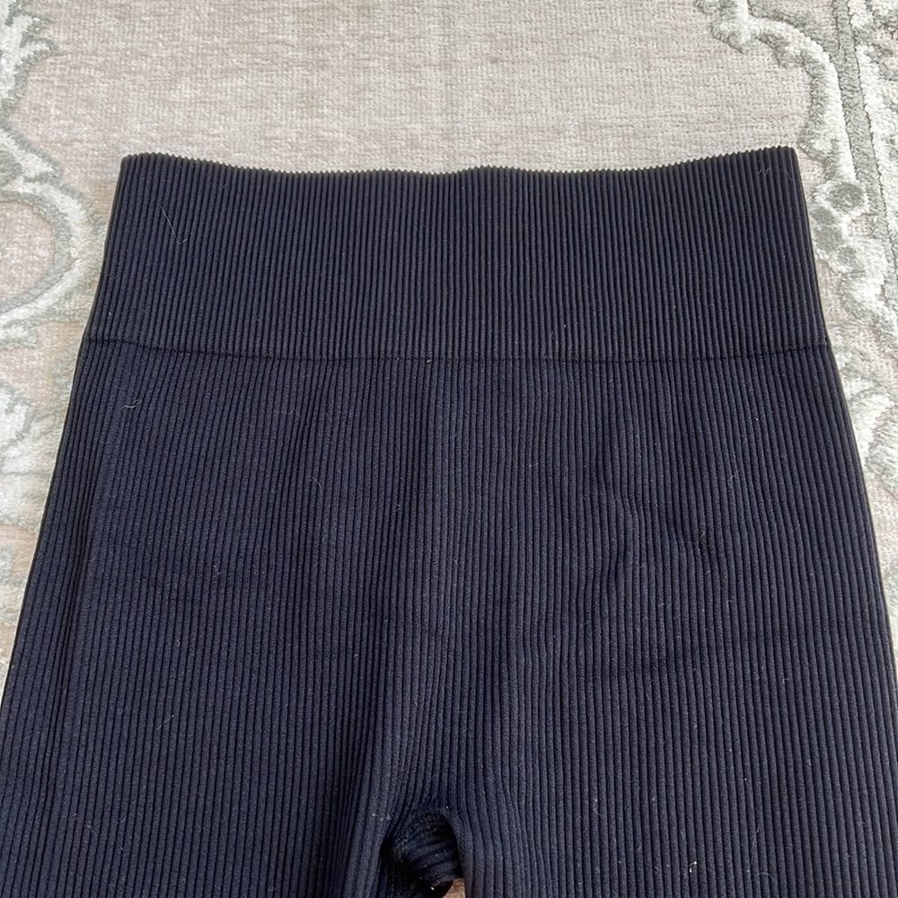 Dynamite | Ribbed Biker Shorts - Picture 3 of 3